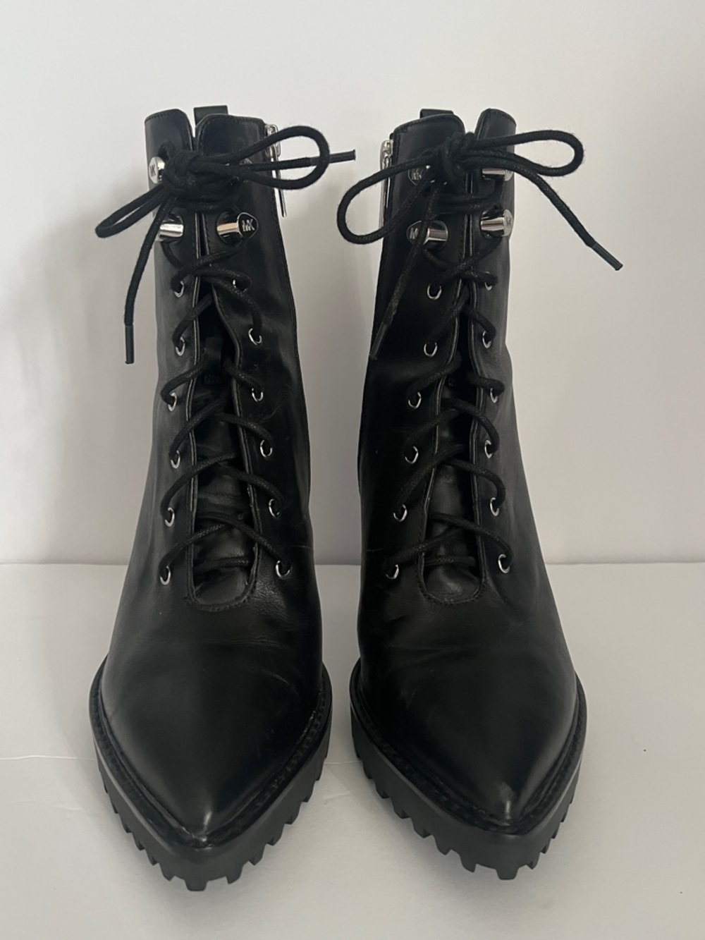 Michael Kors Kyle Leather Lace-Up Stiletto Boot in Black - Size 6 - Picture 3 of 16